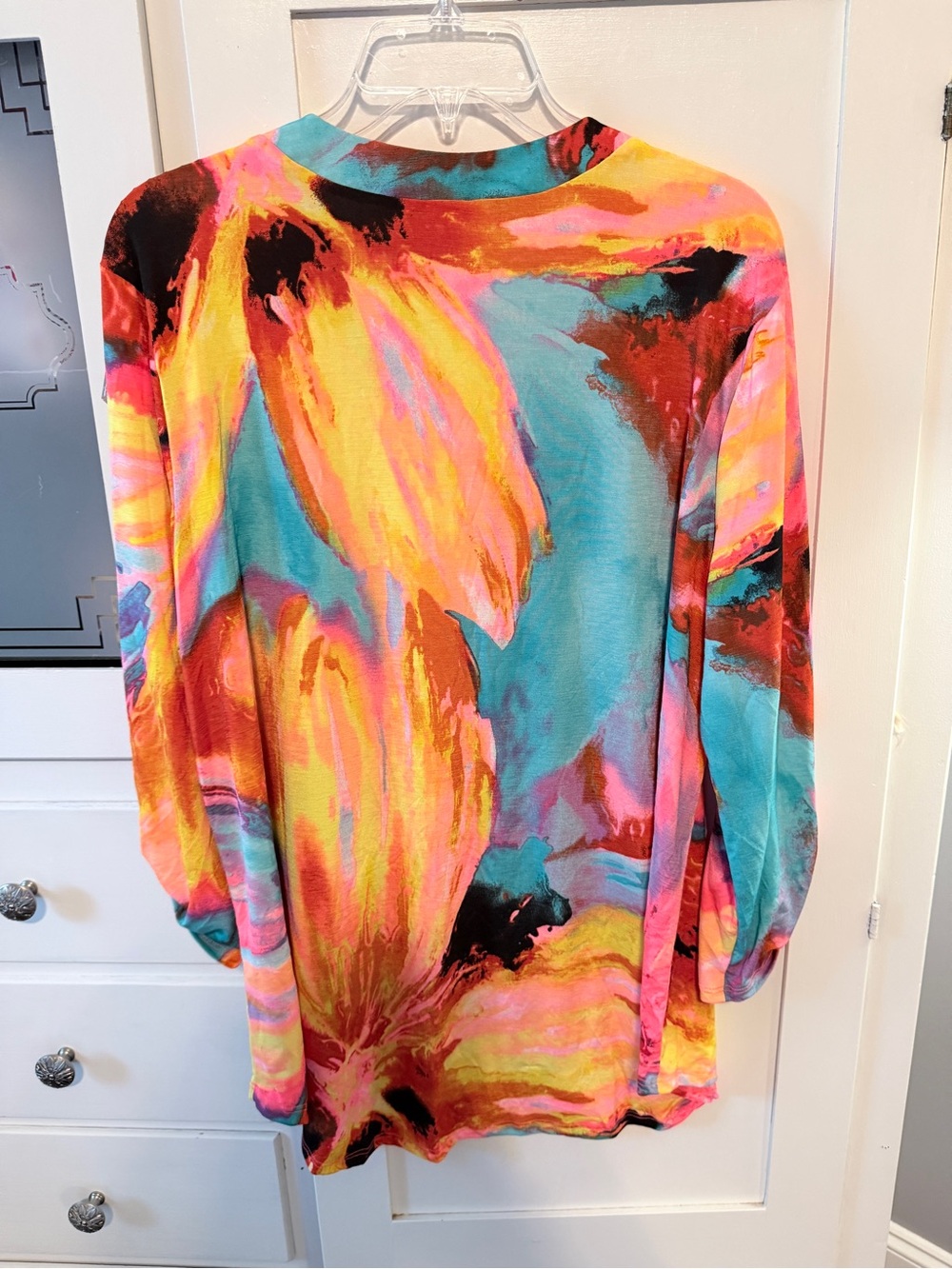 Bright Pink Abstract V-Neck Tunic Top - Picture 5 of 6